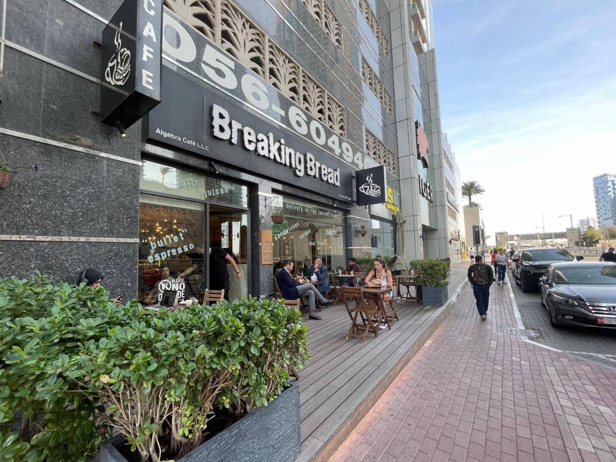 Sea View 1Br Apartment - Marina Pinnacle Dubaj Zewnętrze zdjęcie