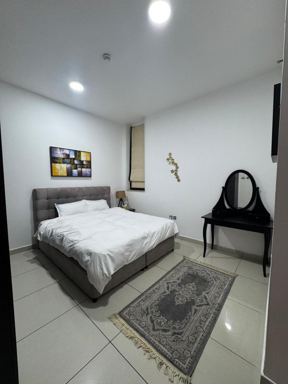 Sea View 1Br Apartment - Marina Pinnacle Dubaj Zewnętrze zdjęcie